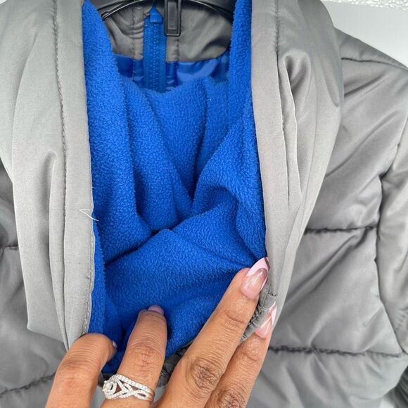 Carter’s Boy’s Gray Blue Full Zip Fleece Lined Hooded Puffer Jacket Coat Size 7 - Picture 9 of 16